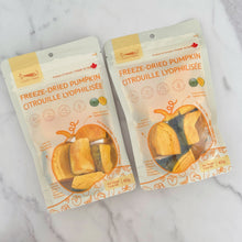 Load image into Gallery viewer, LOOPY PAWS Freeze-Dried Fruity Crunchy for Dogs &amp; Cats - Kabocha Pumpkin

