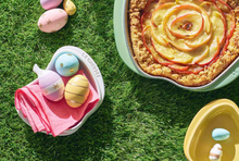 Load image into Gallery viewer, LE CREUSET Apple Dish
